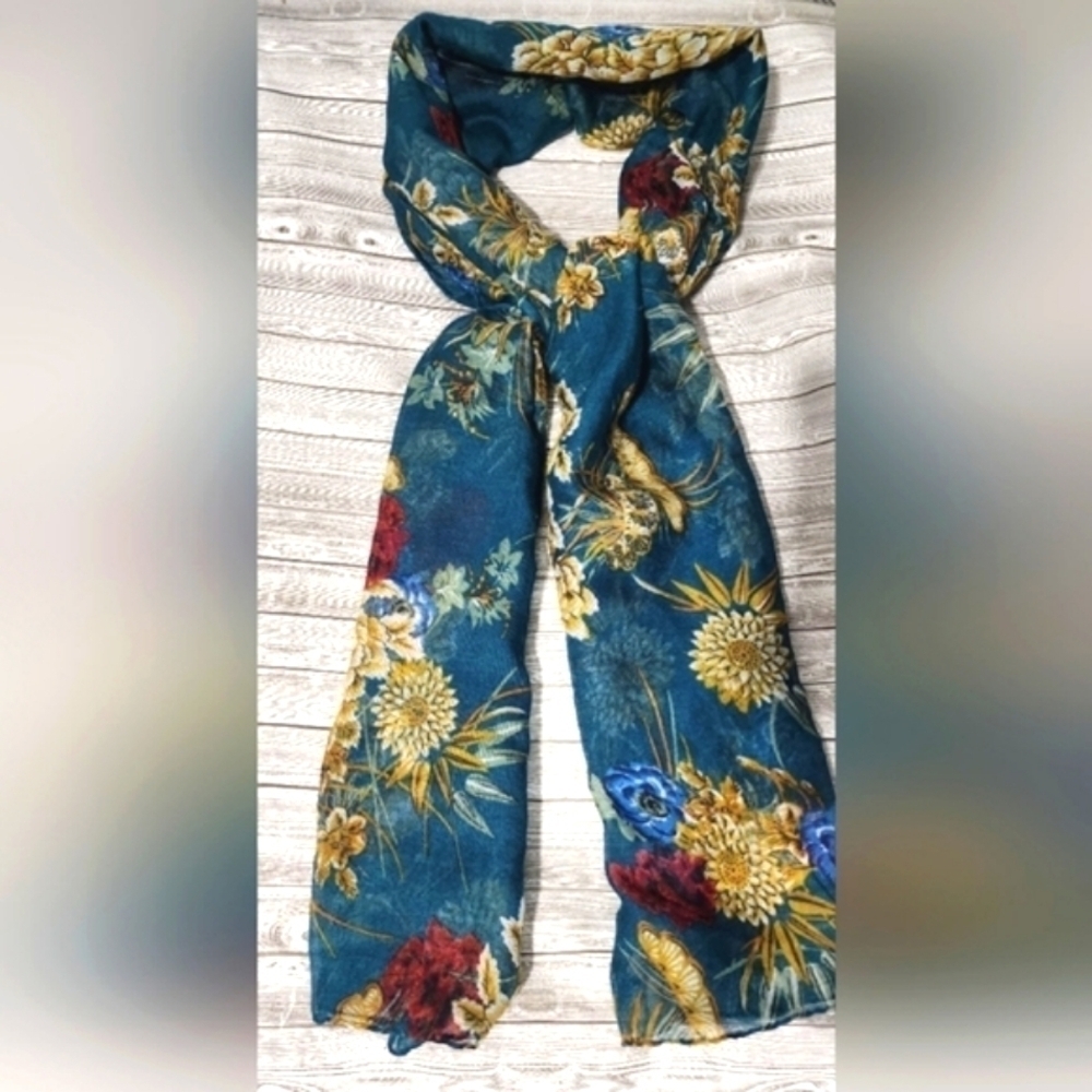 Nadine West Floral Scarf, Wrap, Sarong, Shawl, Cover-up - New With Tags